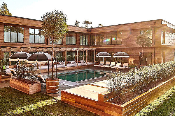 Noble Hotel Winner - Ellery Beach House